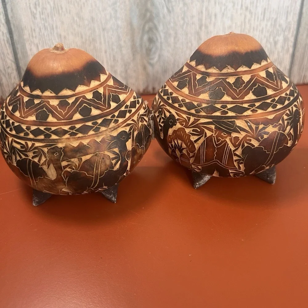 Peruvian Christmas Nativity Scene Carved Gourd Peru Folk Art Hand Made‎ Vintage